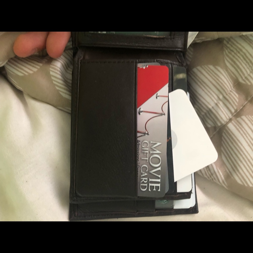 Gucci Wallet - Picture 5 of 5